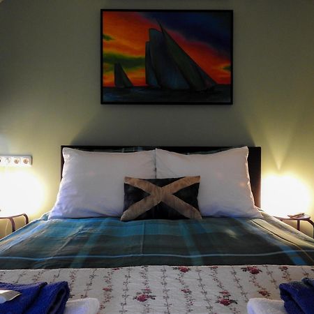 The Wee White Hoose Bed & Breakfast Oosternijkerk Exterior foto