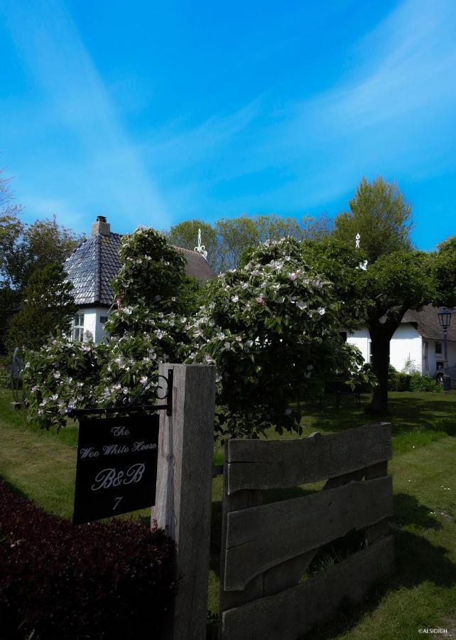 The Wee White Hoose Bed & Breakfast Oosternijkerk Exterior foto