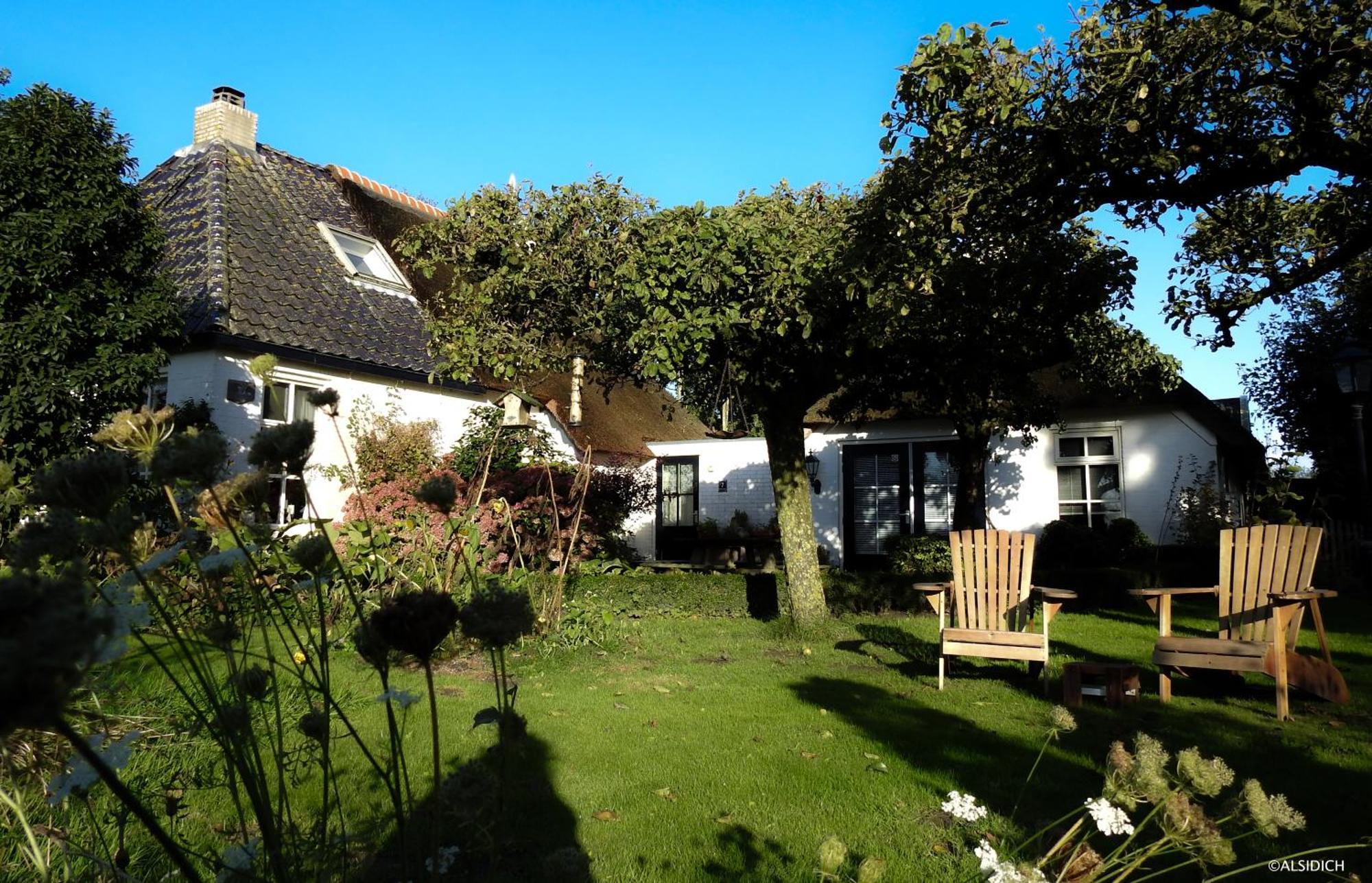 The Wee White Hoose Bed & Breakfast Oosternijkerk Exterior foto